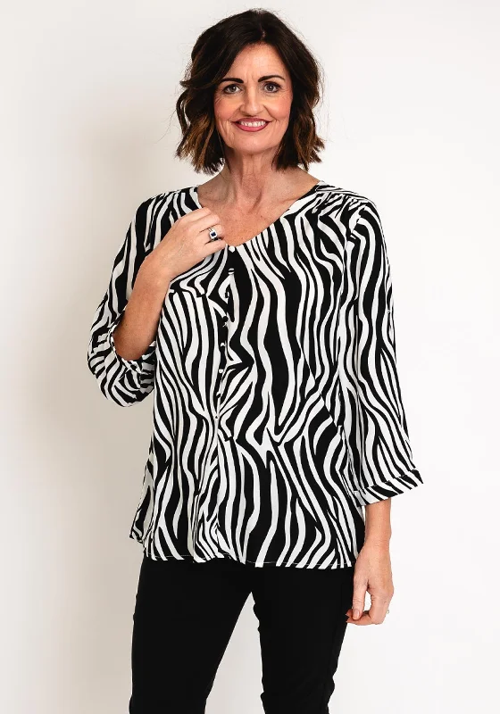Trendy Comfort Wear Serafina Collection Animal Print Blouse, Black