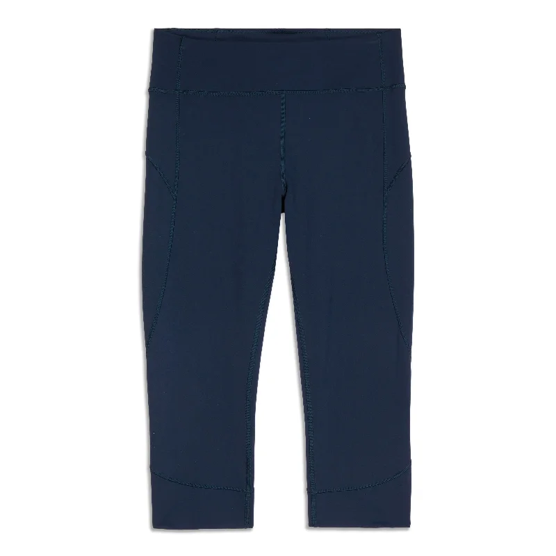 Elegant Dressing In Movement Crop - Resale