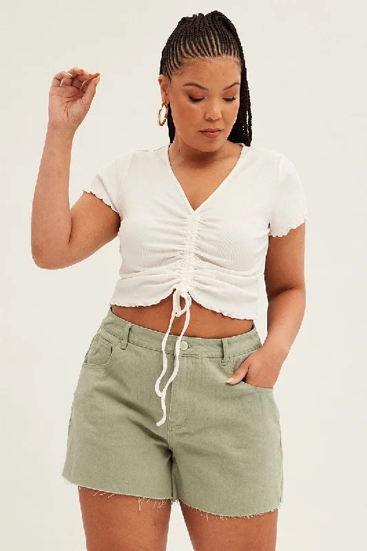 Stylish Fit Green Relaxed Denim Shorts High Rise Side Slit