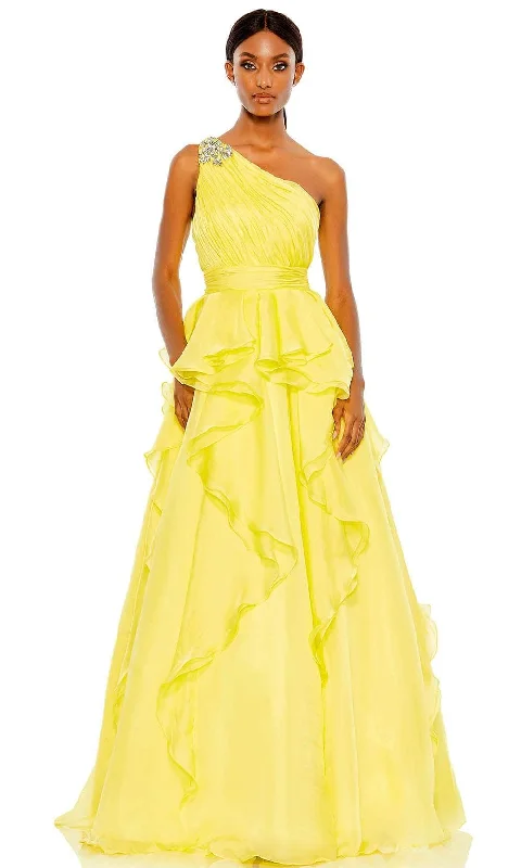 Soft Wearables Mac Duggal 49541 - Ruched Detailed One-Shoulder Prom Dress
