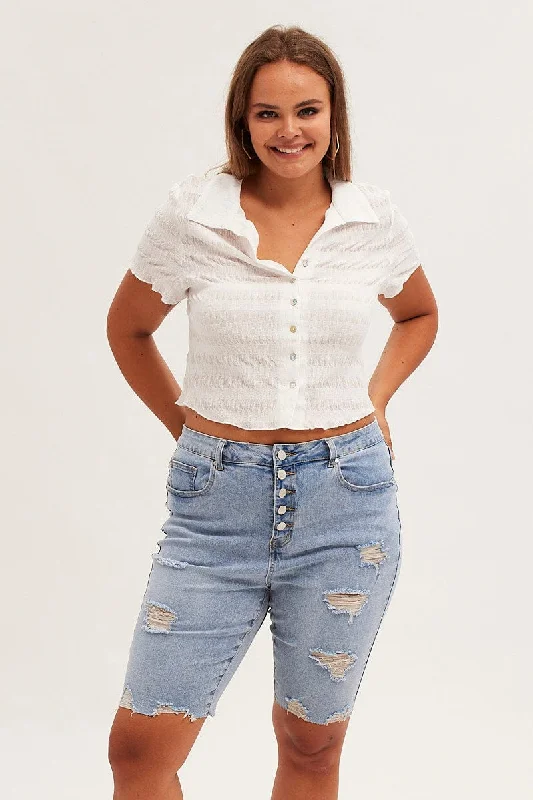 Comfortable Sweaters Blue Knee Length Denim Shorts High Rise