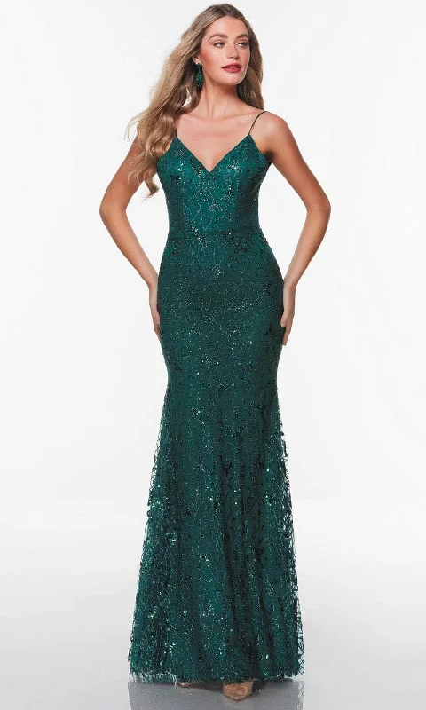 Smart Comfort Wear Alyce Paris 61283 - V-Necked Shimmering Prom Dress
