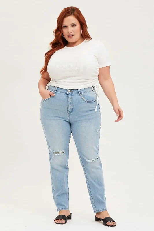 Easy-to-Wear Blue Denim Mom Jean High Rise