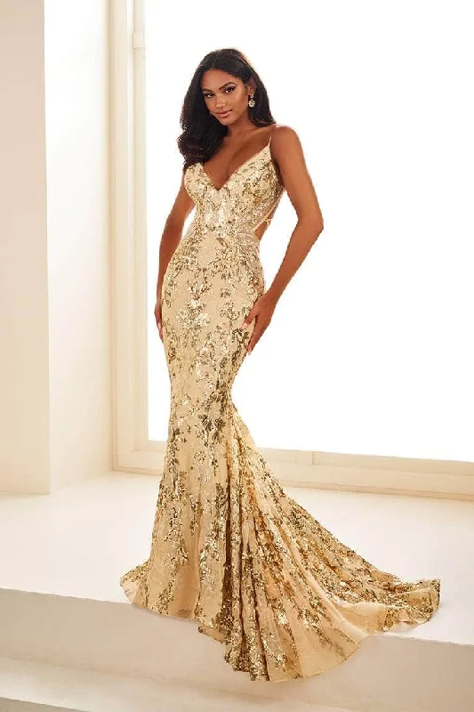 Cozy Footwear Ellie Wilde EW35011 - Sequin Tulle Prom Dress