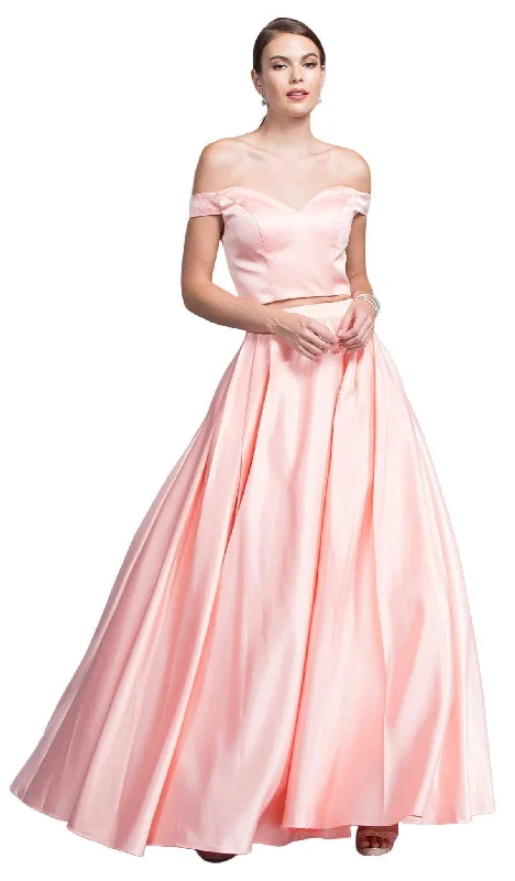 Cozy Street Style Trevi Collection - Two Piece Off-Shoulder Evening Ballgown