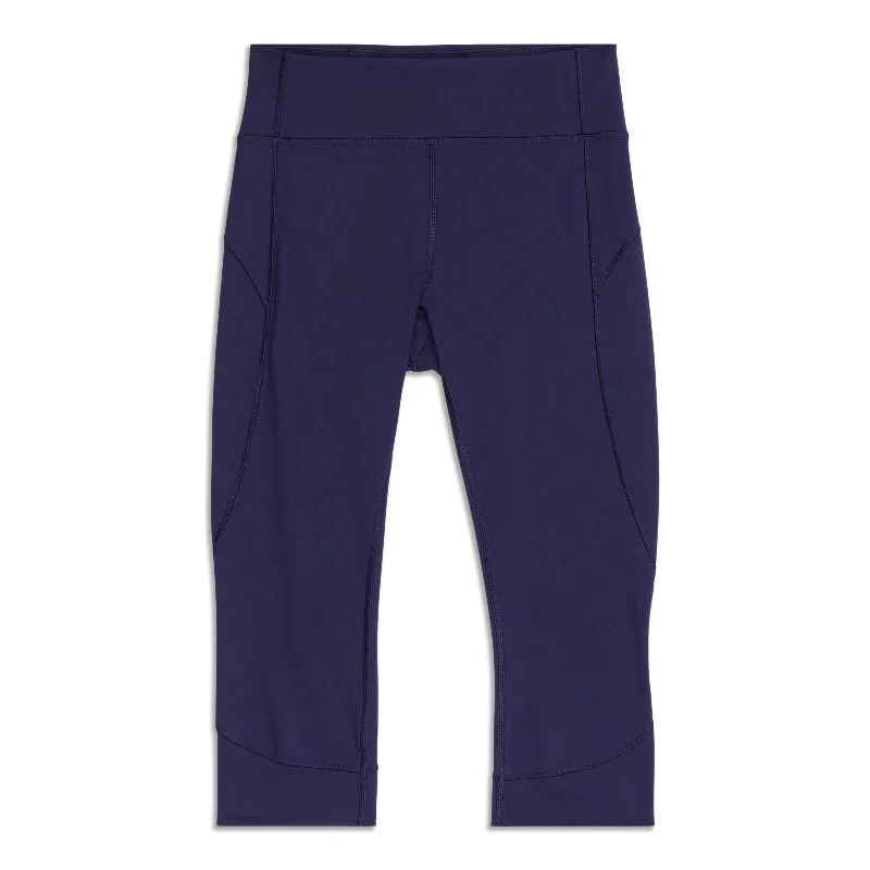 Soft Tops In Movement Crop - Resale