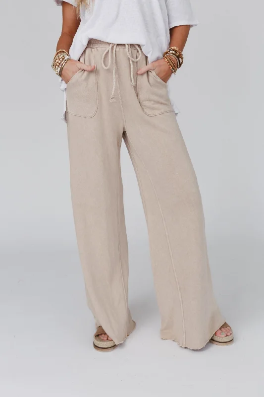 Simple Chic Relaxing Robin Wide Leg Pant - New Taupe