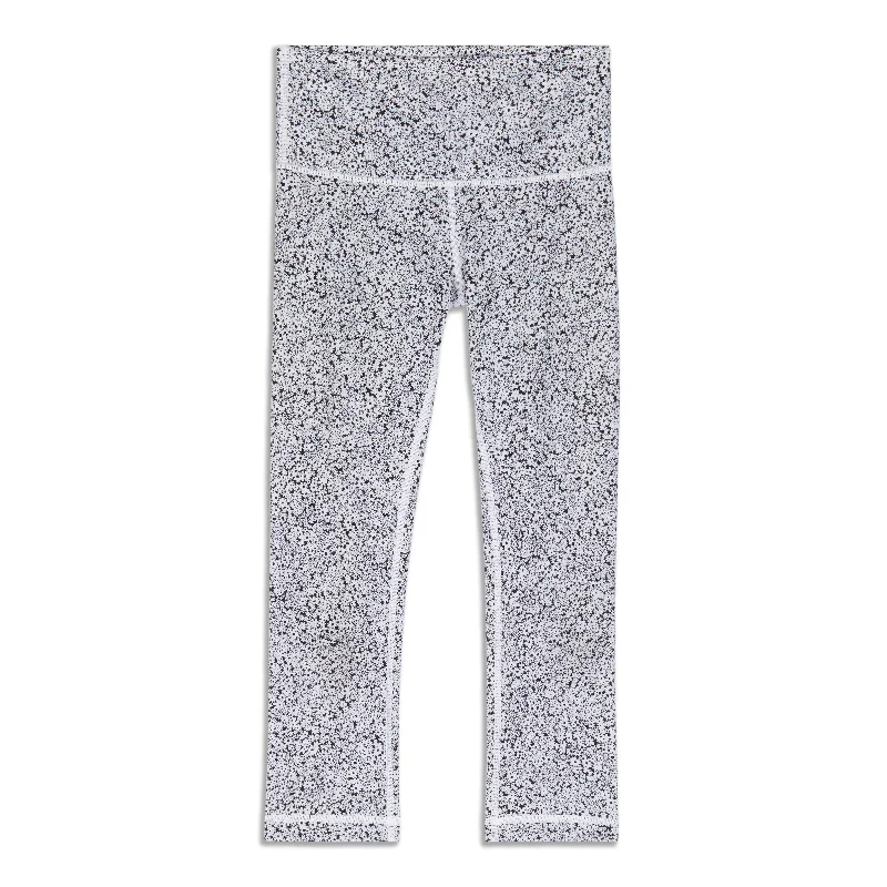 Chic Outfits Wunder Under High Rise Crop - Resale