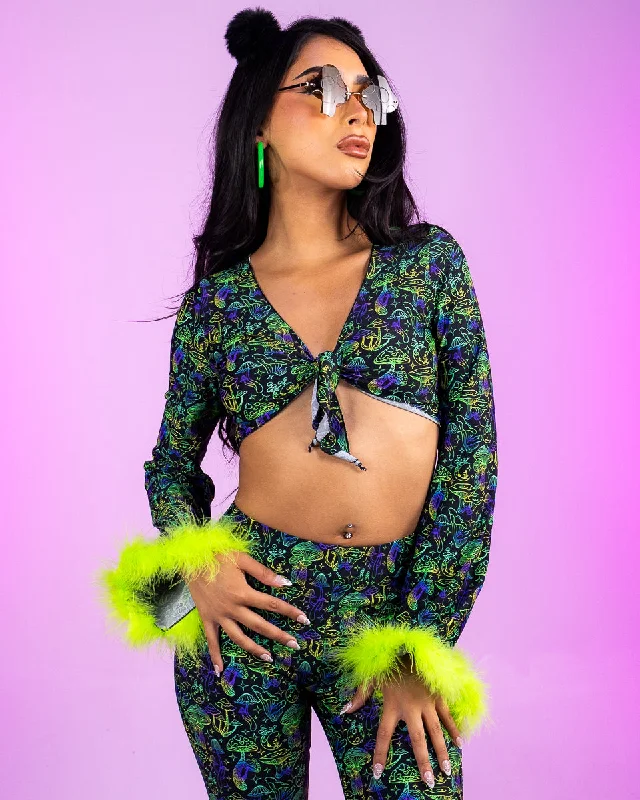 Versatile Comfort Wear Sonic Shroom Front-Tie Top