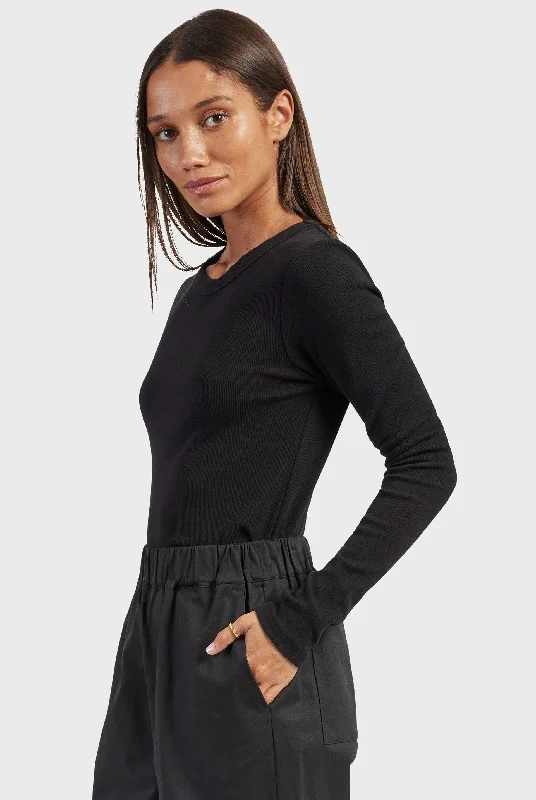 Relaxed Tops Essential Rib Long Sleeve