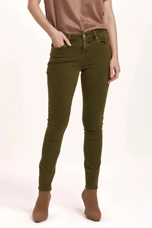 Fashionable Comfort Gisele Skinny Mid Rise Ankle Jeans In Sage Vine