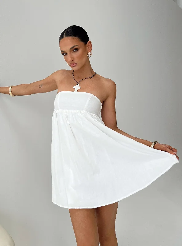 Soft Fabric Looks Osment Strapless Mini Dress White