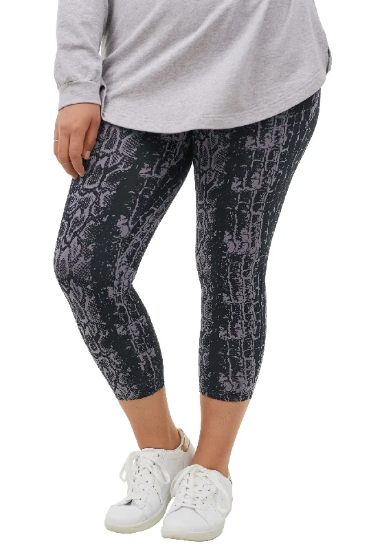 Elegant Dressing Knit Capri Leggings