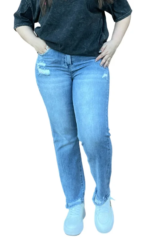 Urban Chic High Rise Slim/straight Jeans In Medium Wash