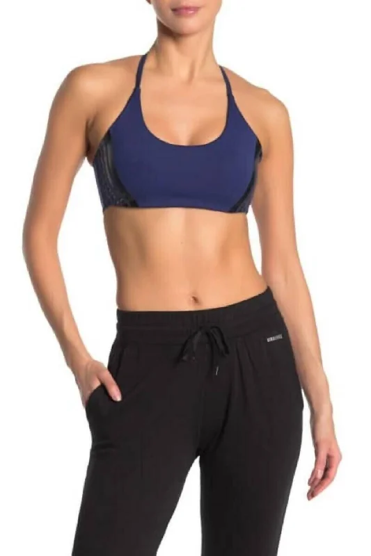 Easy-to-Wear Strappy Sports Bra In Navy Blue Black Stripes