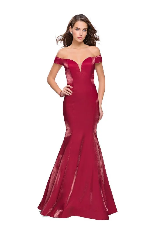 Soft Casuals La Femme - 25764 Two Tone Off-Shoulder Satin Mermaid Dress