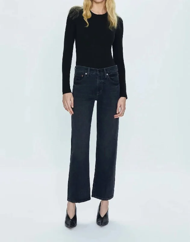Comfortable Fitwear Lexi Mid Rise Bowed Straight Jeans In Black