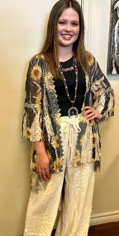Comfortable Lounge Wear Blowing Sunflower Lace Duster*