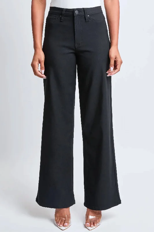 Sporty Wear Missy High-Rise Hyperstretch Wide Leg Jeans In Black