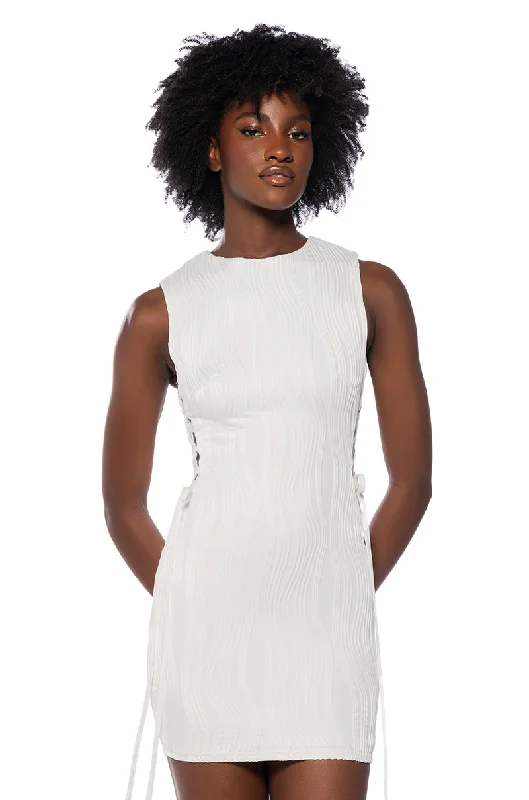 Casual Comfort VERONICA SIDE TIE MINI DRESS
