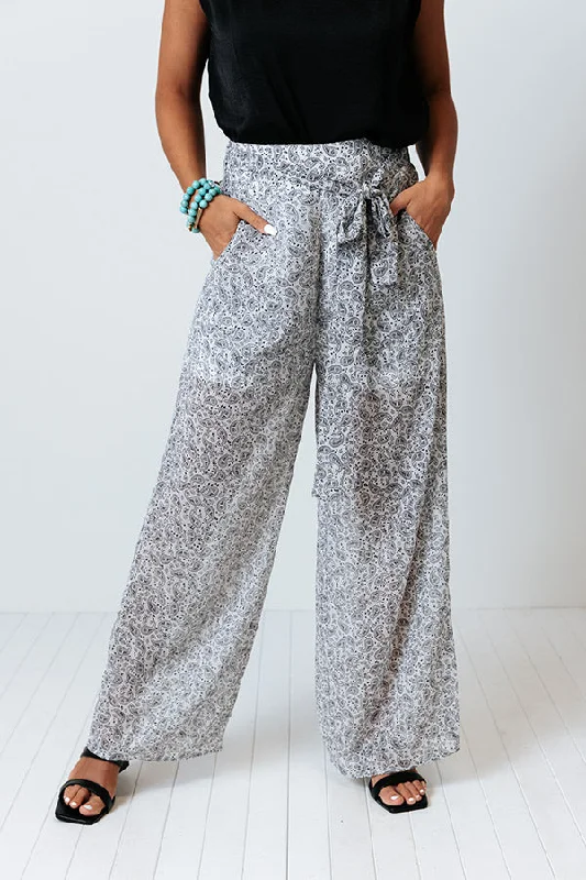 Light Fit Lavish Love Paisley Pants