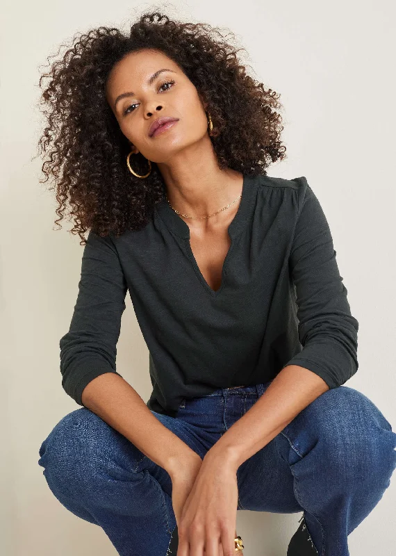 Classic Comfort V-Neck Shirred Long Sleeve Top - Black