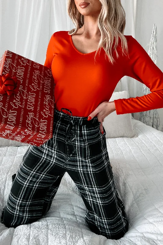 Elegant Fit DOORBUSTER Kind Glance Fleece Lined V-Neck Top (Red)