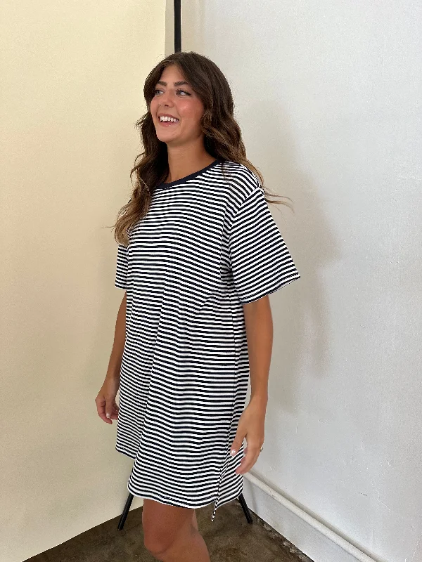 Casual Ease Things Between Foster Navy Short Sleeve T-Shirt Mini Dress