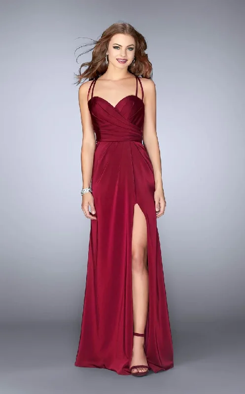 Breathable Style La Femme - 24263 Strappy Back Sweetheart Long Jersey Prom Dress