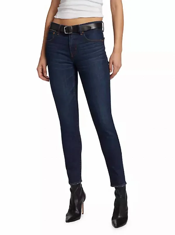 Relaxed Looks Shandon Skinny Jeans In Dark Blue
