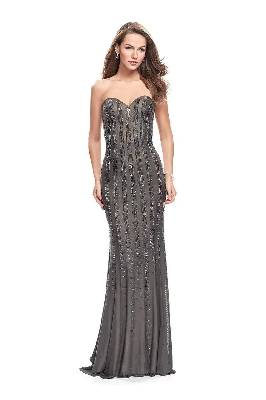 Soft Comfort La Femme Gigi - 26289 Vertical Striped Beaded Sweetheart Sheath Dress