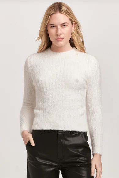 Chic Outfits Carrey Cream Crew Neck Sweater