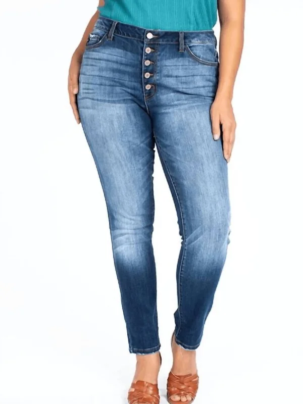 Chic Comfort Wear Shannon High-Rise Curvy Jeans In Blue