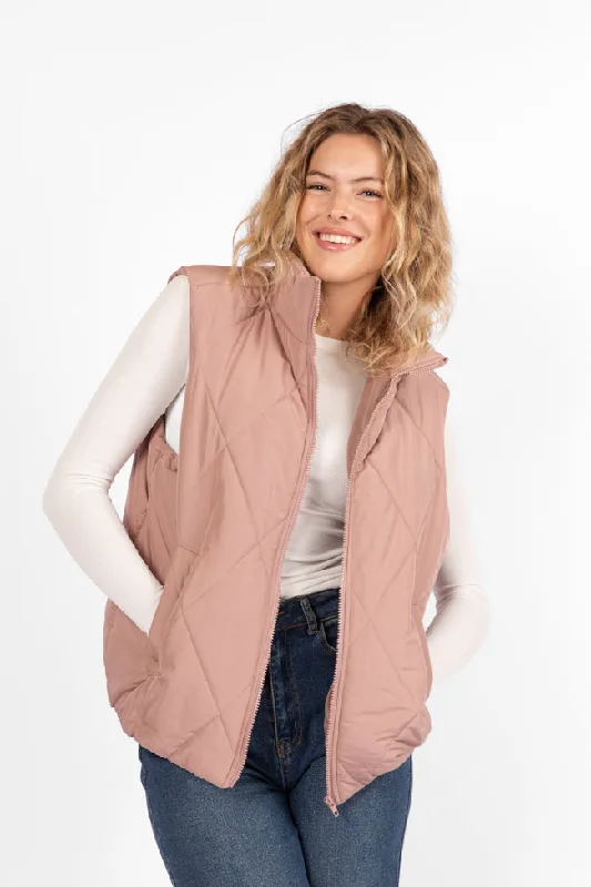 Soft Casuals Mountainside Moment Mauve Quilted Puffer Vest SALE