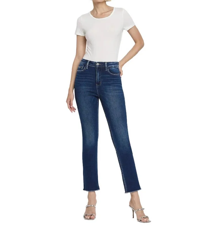 Chic Comfort Wear Vervet Leona Straight Jeans In Growing Light