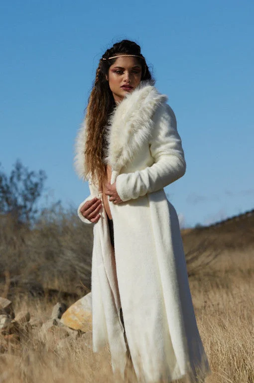 Relaxed Clothing Women's Empress Coat in "Ivory Raven"
