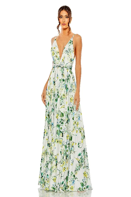 Cozy Street Style Mac Duggal 55983
