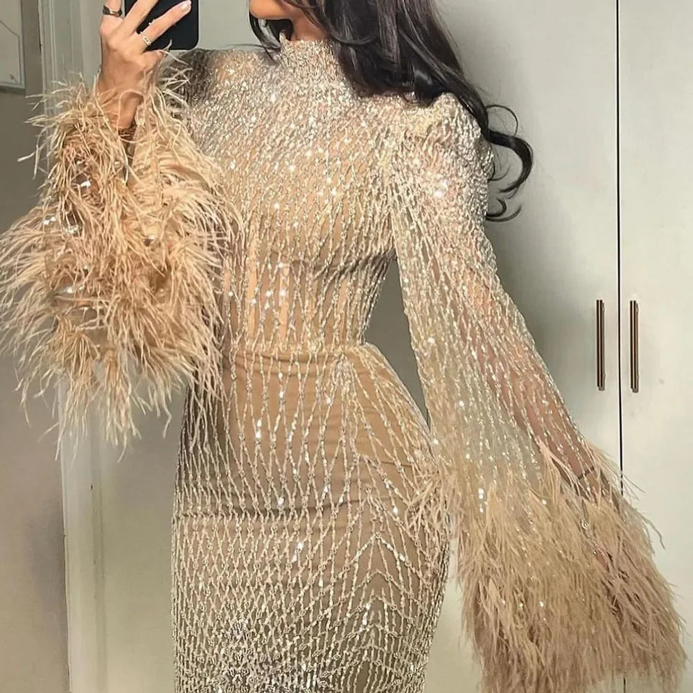 Classic Comfort Serene Hill 2024 Women Wedding Party Dubai Gowns Nude Illusion Cut Out Lace Beaded Feathers Mermaid Long Evening Dresses LA72394
