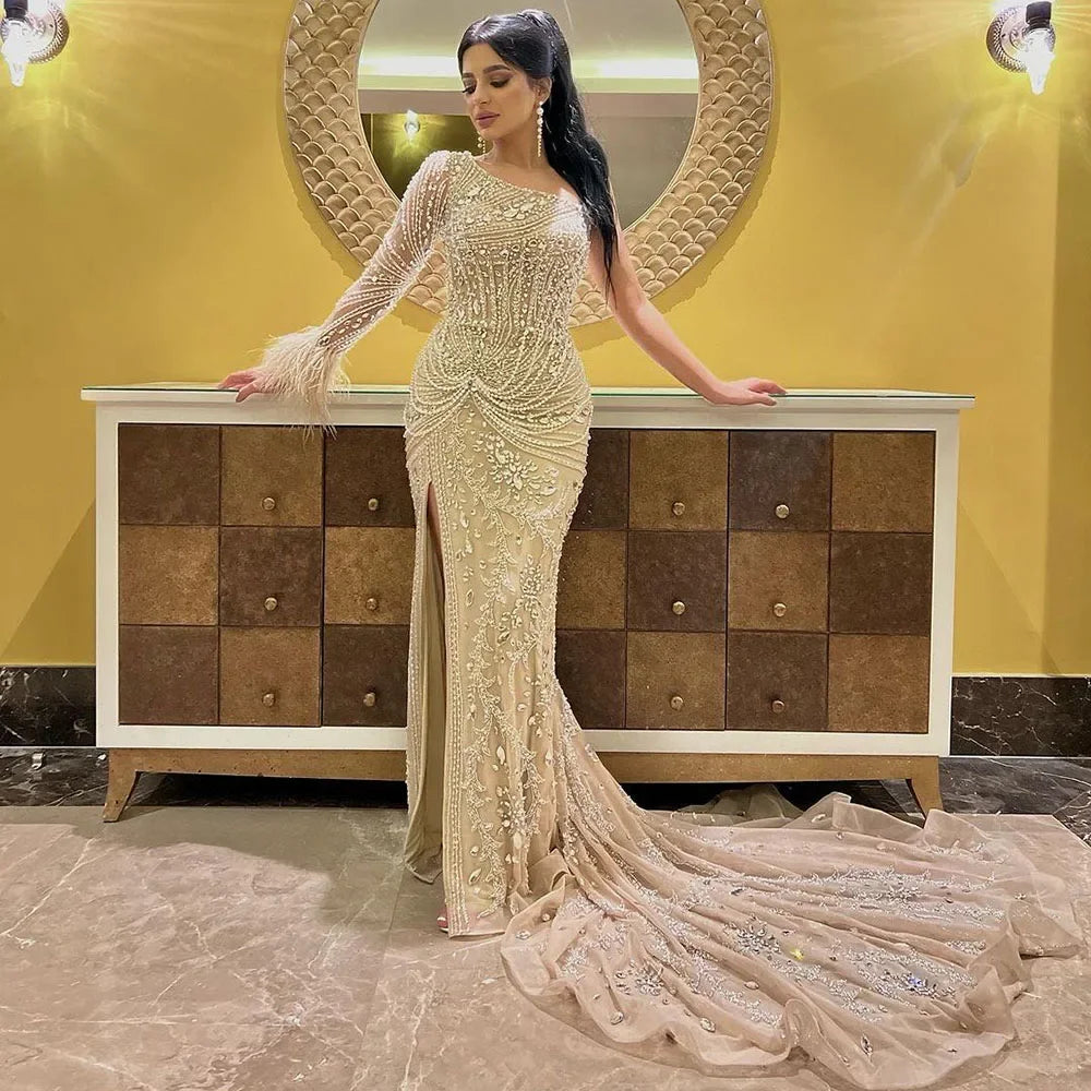 Casual Fit Serene Hill Dubai Nude One Shoulder Luxury Beaded Feathers Split Mermaid Evening Dresses Gowns for Women Party Gown LA72353