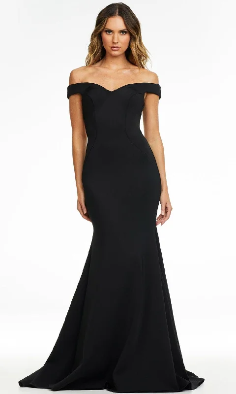 Comfortable Jackets Ashley Lauren - 11118 Cross Strap Back Long Gown